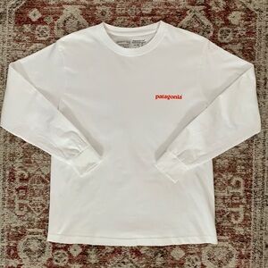 Patagonia White crewneck Long Sleeve graphic Shirt